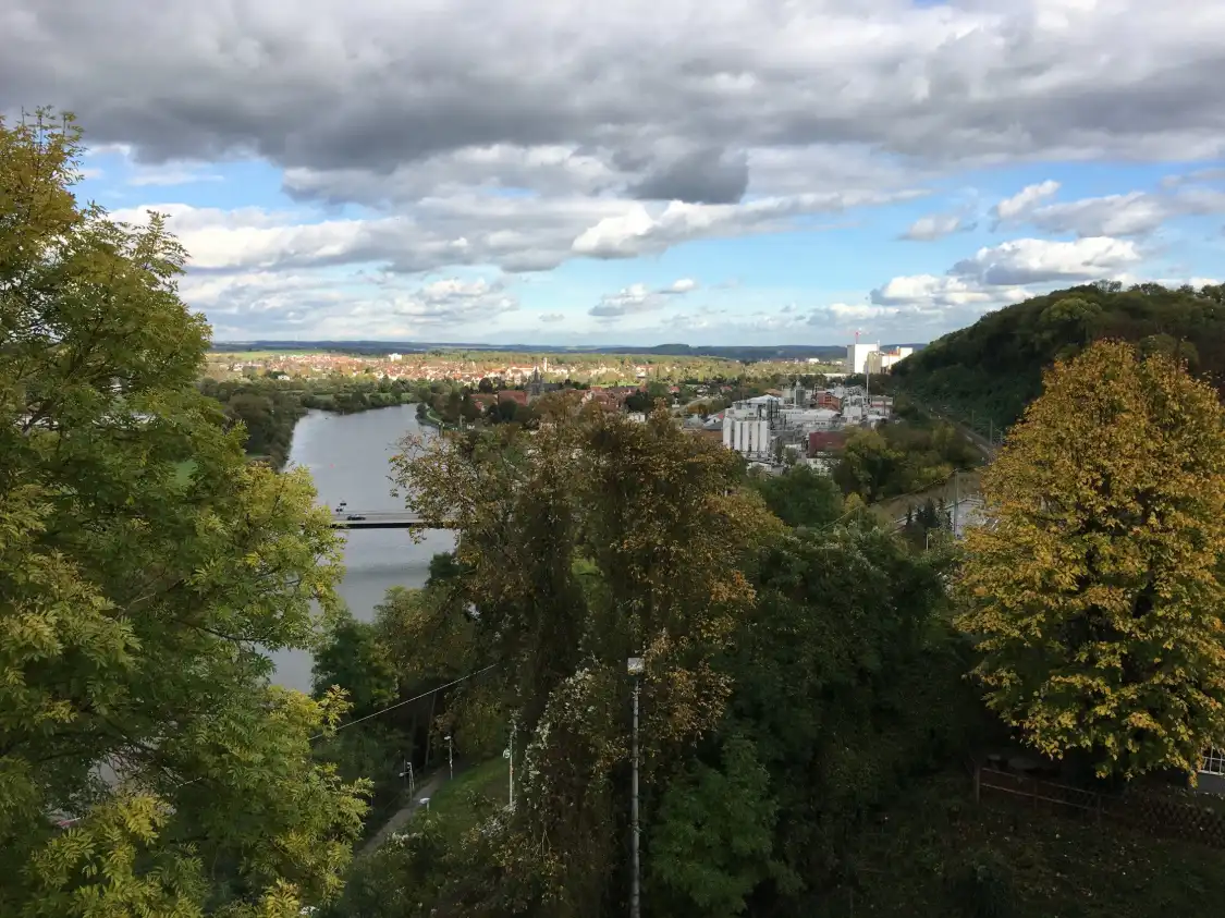 Hotels near Roter Turm