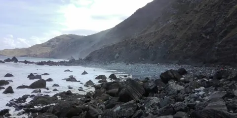 Playa De Arena Negra