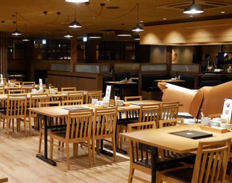 MomoParadise（歌舞伎町本店）