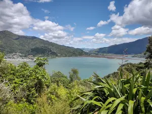 Cullen Point Lookout