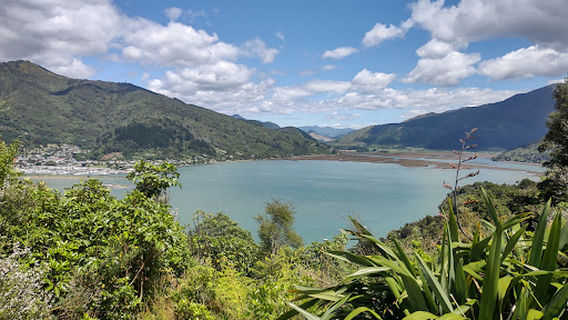 Cullen Point Lookout