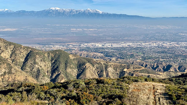 Skyline Drive Trailhead
