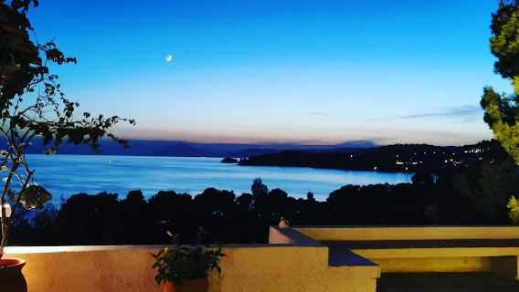 Paralia Vromolimnos