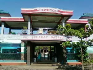 Tirta Indah Swimming Pool