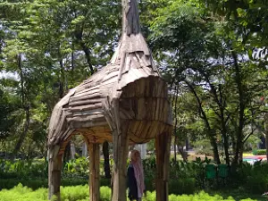 Parks Keplaksari Jombang