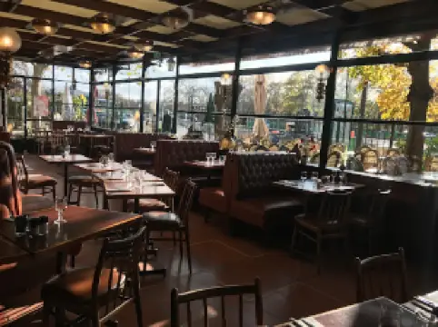 Brasserie L'Esplanade