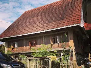 Masjid Agung Umari Mendayun