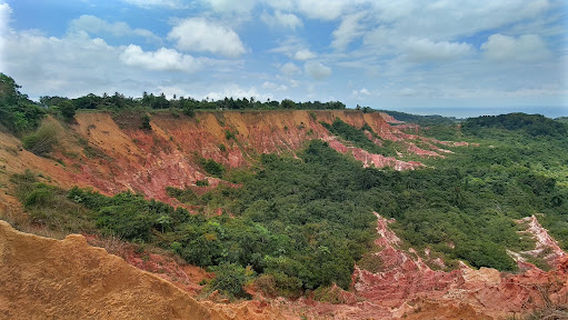 Promontoire sur les gorges