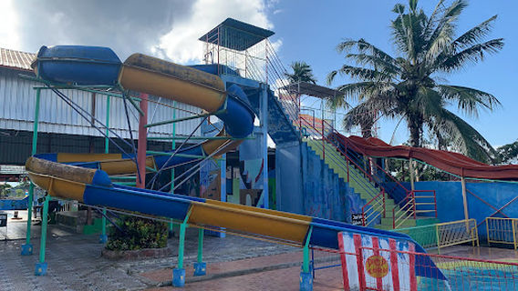Water Park Tirta Istianah Indah