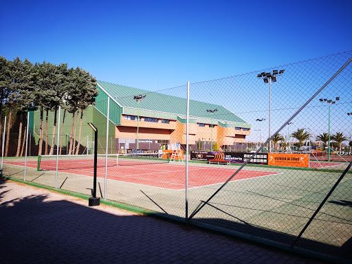Friends & Family Recreation Area