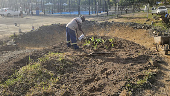 Beacon Bay Country Club