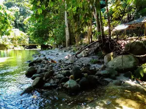 Air Terjun Baturiti