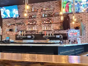 Oasis Indoor Golf