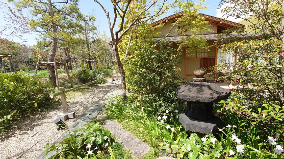 Отели рядом с достопримечательностью «Музей искусства Фудзита»