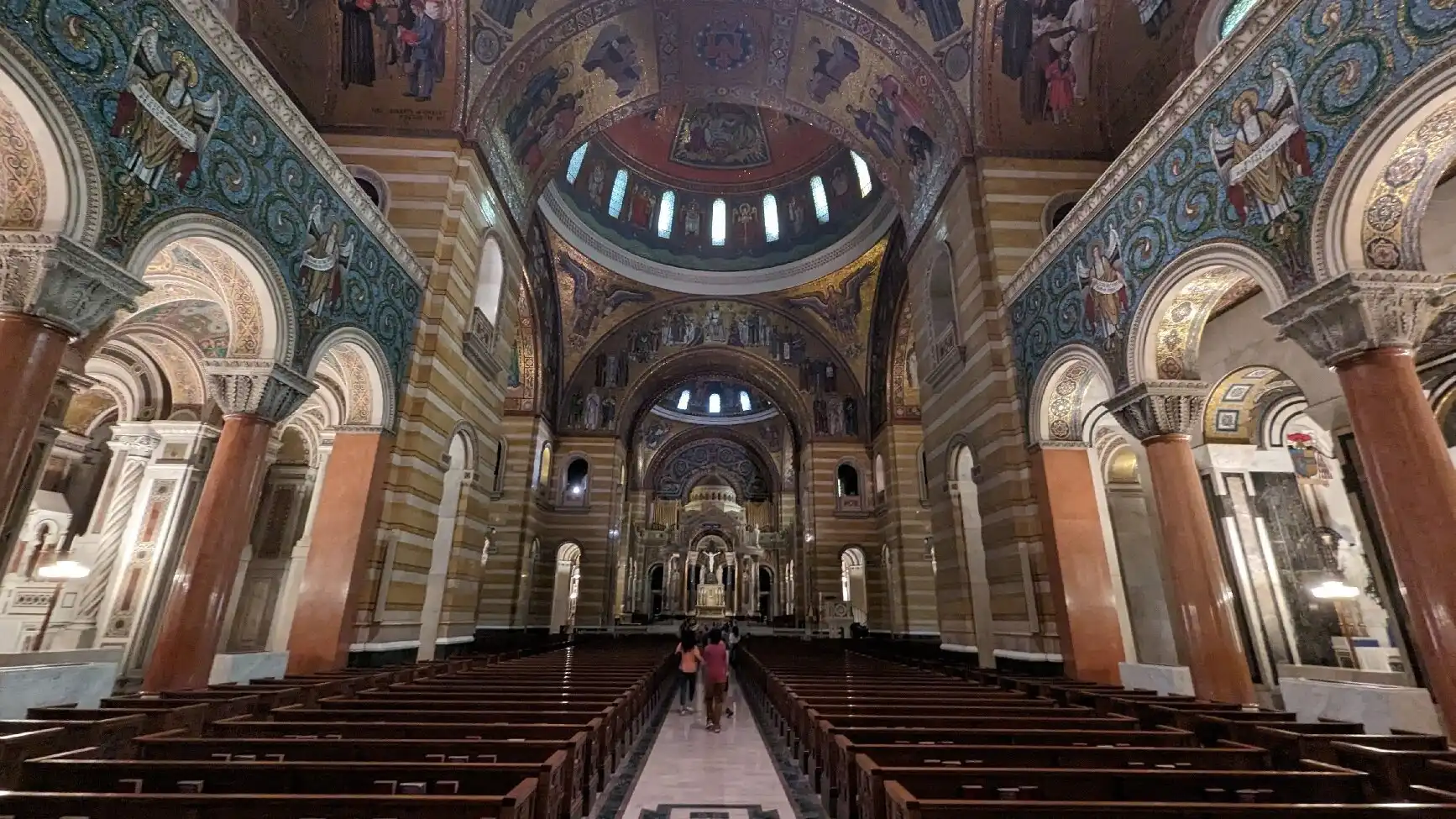 Hotels near The Cathedral Basilica of St. Louis