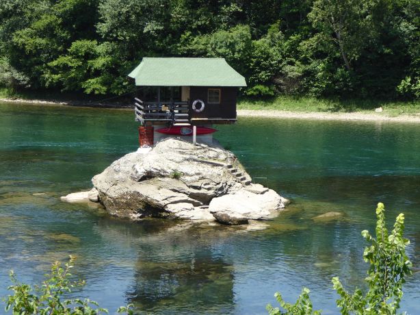 Drina River Small House