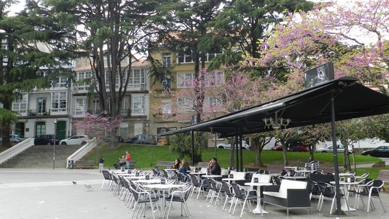 Amboage Square