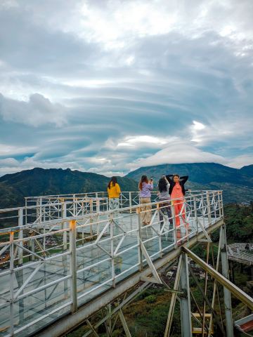 Ngopibareng Pintulangit | THE PINTULANGIT RESORT