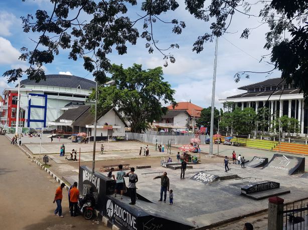 Taman Kota Lapang Merdeka Sukabumi
