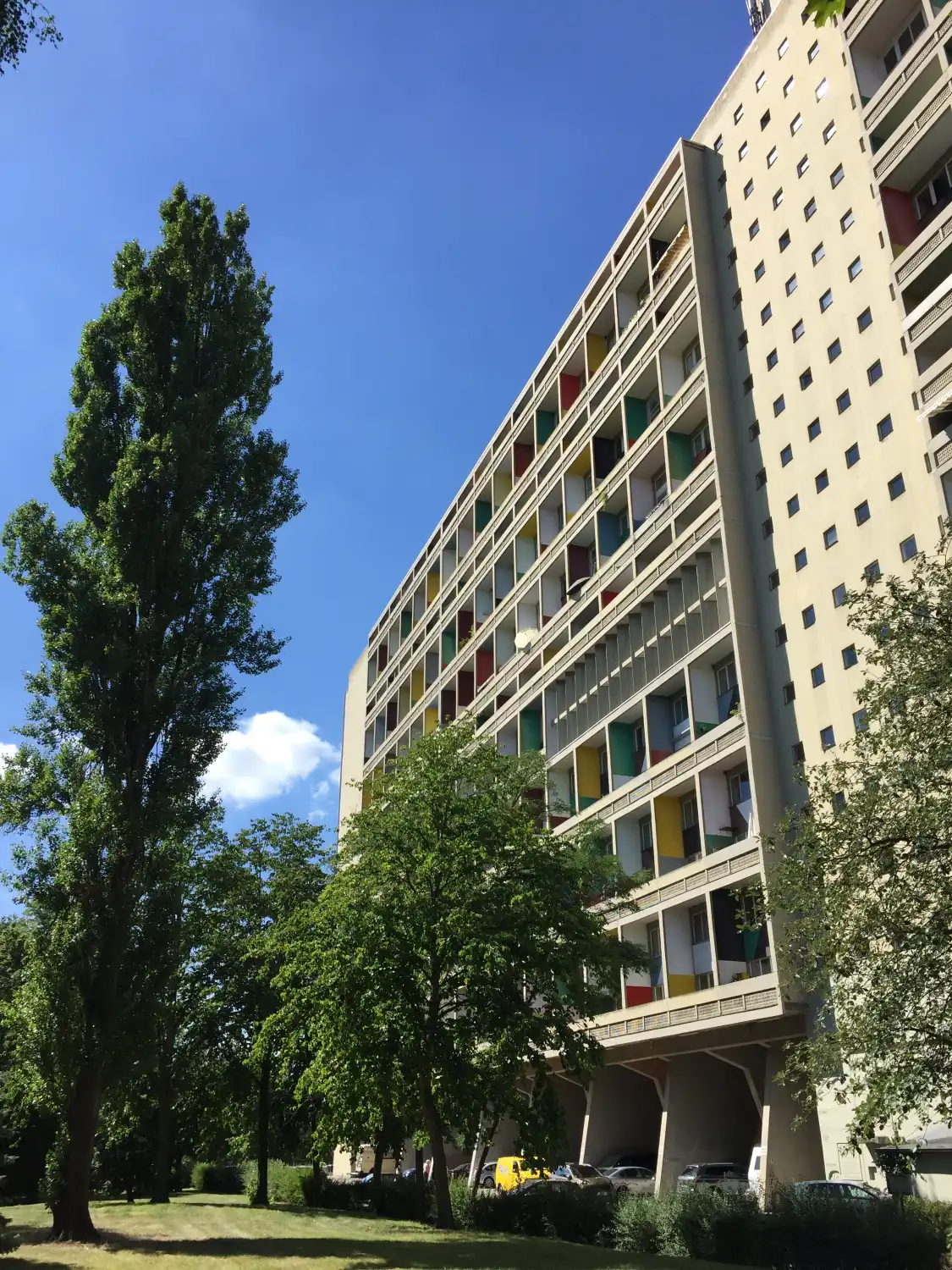 Hotel in zona Le Corbusier