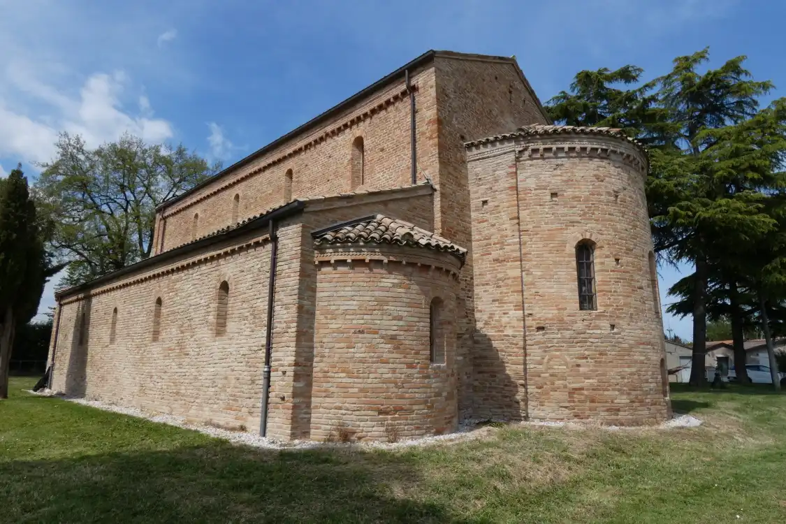 Hotels near Pieve Di Santa Maria in Acquedotto