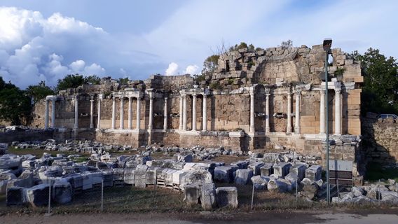 Monumental Fountain (Nymphaeum)
