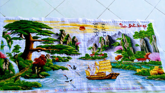 Cho Lach District