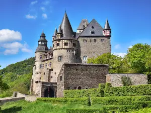 Schloss Bürresheim