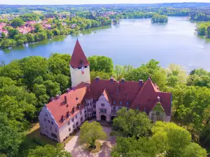 Princes Lubomirski Castle in Lubniewice