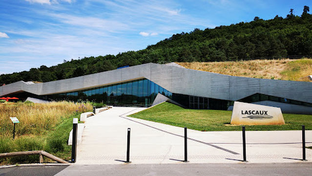 Lascaux International Center of Parietal Art