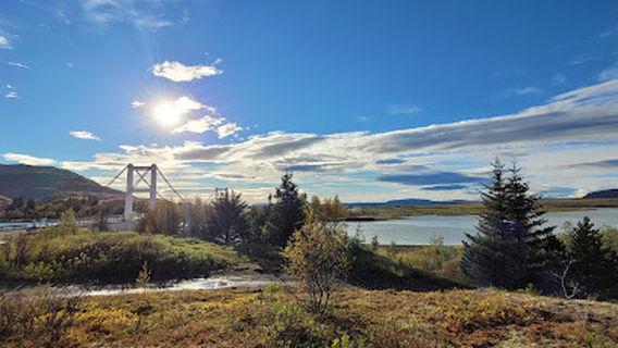 Hike under bridge