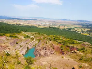 Mirador Lago Mina Petra