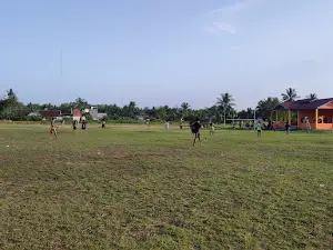 Lapangan Desa Parabu