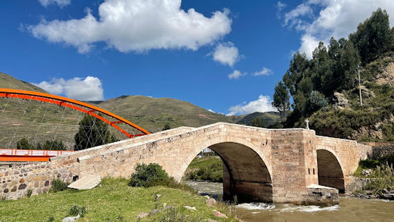 Puente Colonial de Combapata
