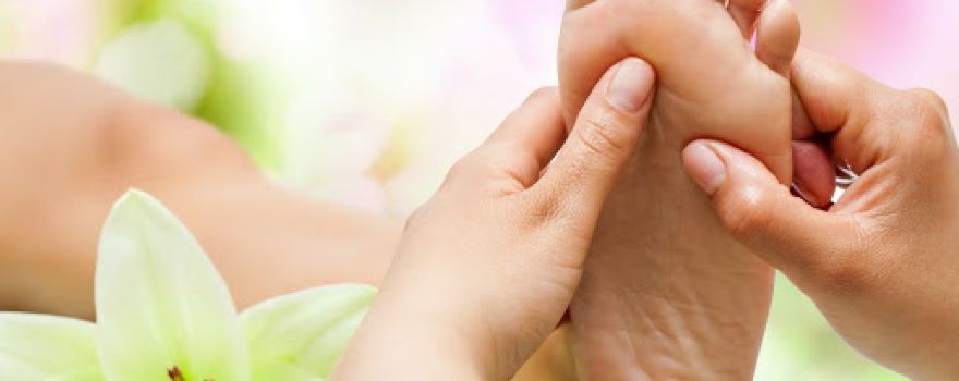 Les étoiles bienveillantes : Sophrologie / Réflexologie plantaire / Massage bébé