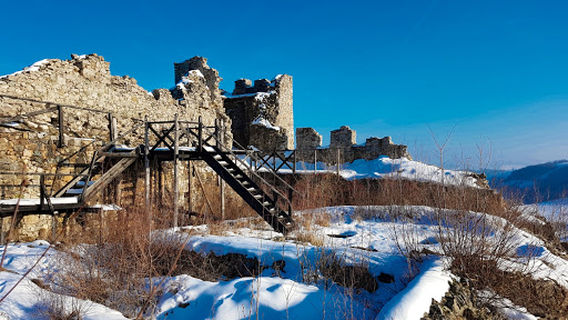 Koznik - Tvrdjava, Castle