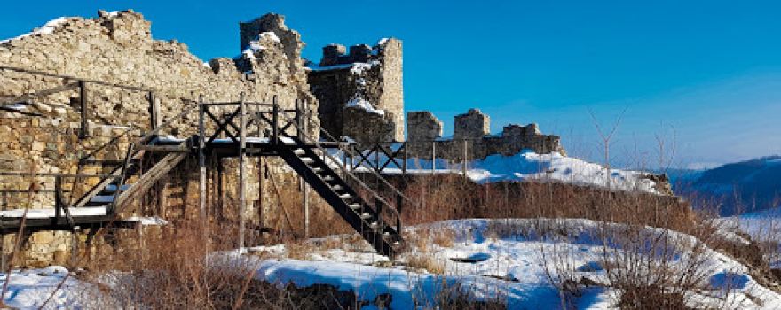 Koznik - Tvrdjava, Castle