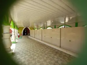 Masjid Raya An-nur Gunung Sari