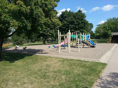 West Pulaski Park