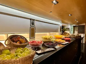 Burladero Tapas y Tintos