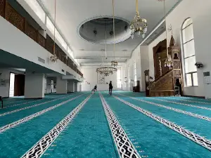 SELAHADDİN EYYÜBİ CAMİİ