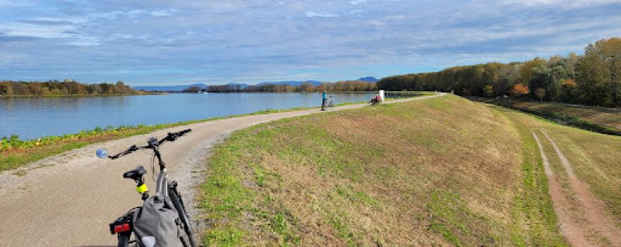 Reisemobil Stellplatz - Freizeitcenter Oberrhein GmbH