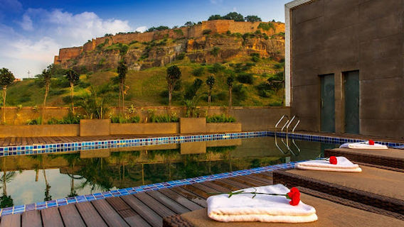 Clarks Inn Suites Gwalior