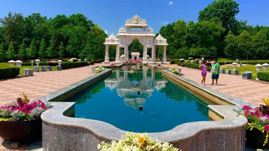 BAPS Shri Swaminarayan Mandir, Chicago