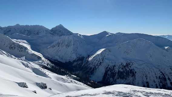 Kasprowy Wierch Cable Car - Ground Station