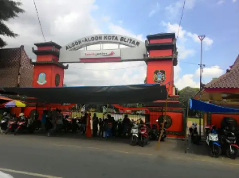 Aloon-Aloon Kota Blitar