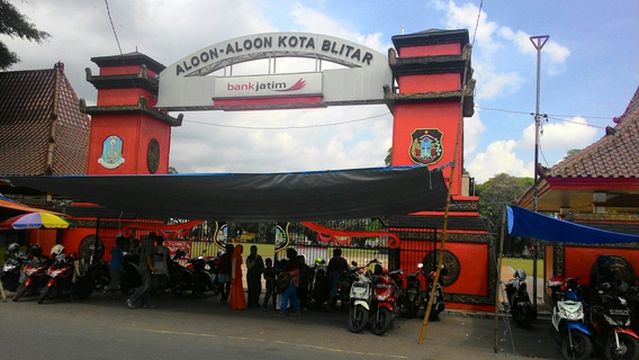 Aloon-Aloon Kota Blitar