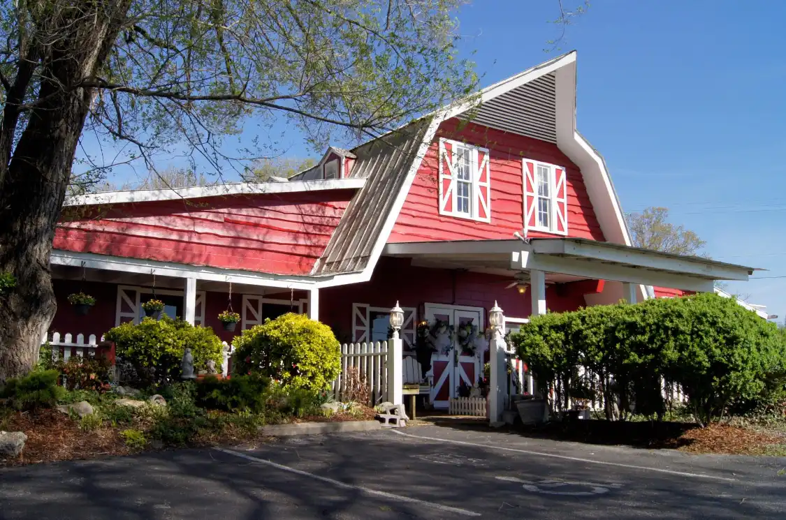 Hotel in zona Chaffin's Barn Dinner Theater