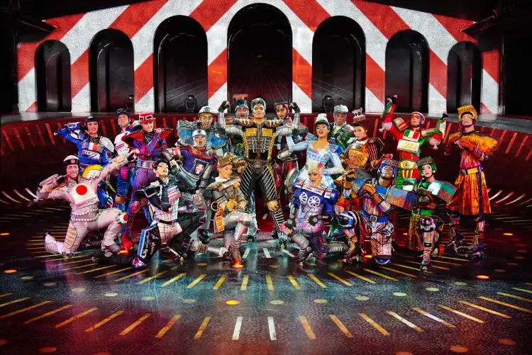 Hotels near Starlight Express theatre