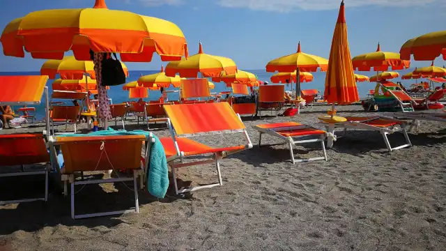 Hotels near Lido Beach Bonday